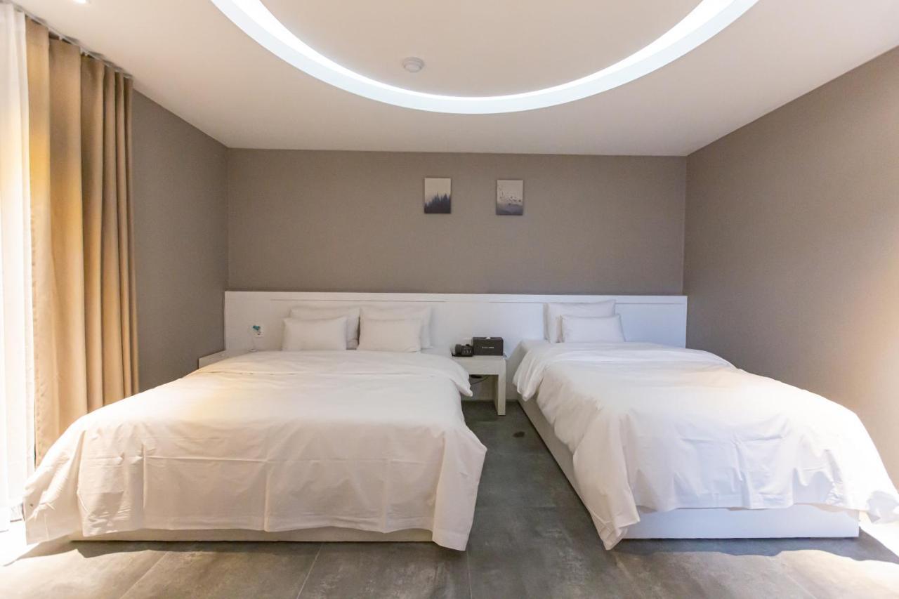 Knox Hotel Cheonan Exterior foto